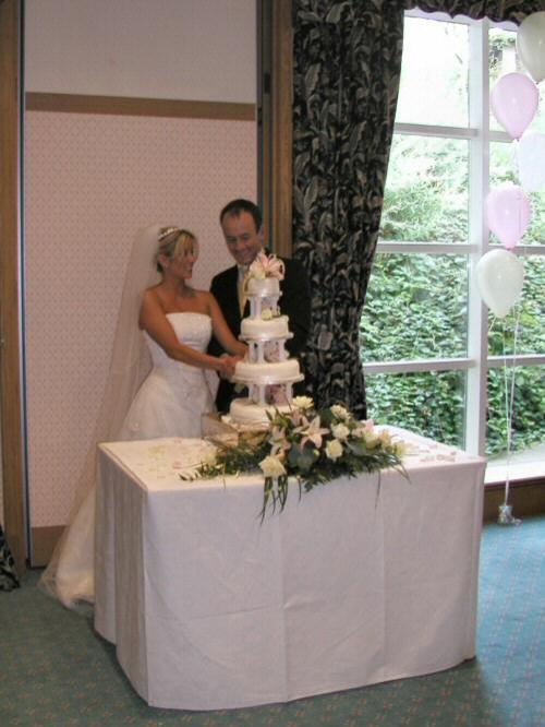 2004-08-28_Lorna_and_Mikes_Wedding_0010.jpg